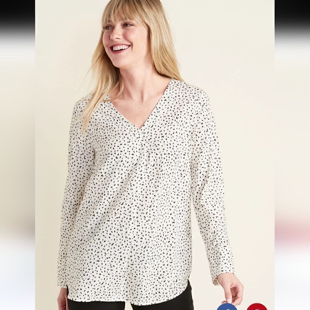 Old Navy Relaxed V-Neck Tunic  Long sleeve Size M